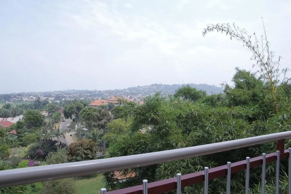 Crystal Hotel Apartments Entebbe