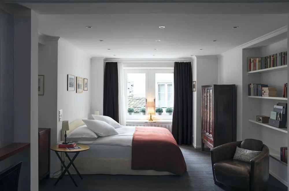 City Living Studio by Storchen Zürich
