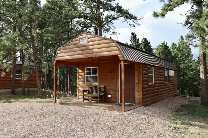Pine Haven Lodging