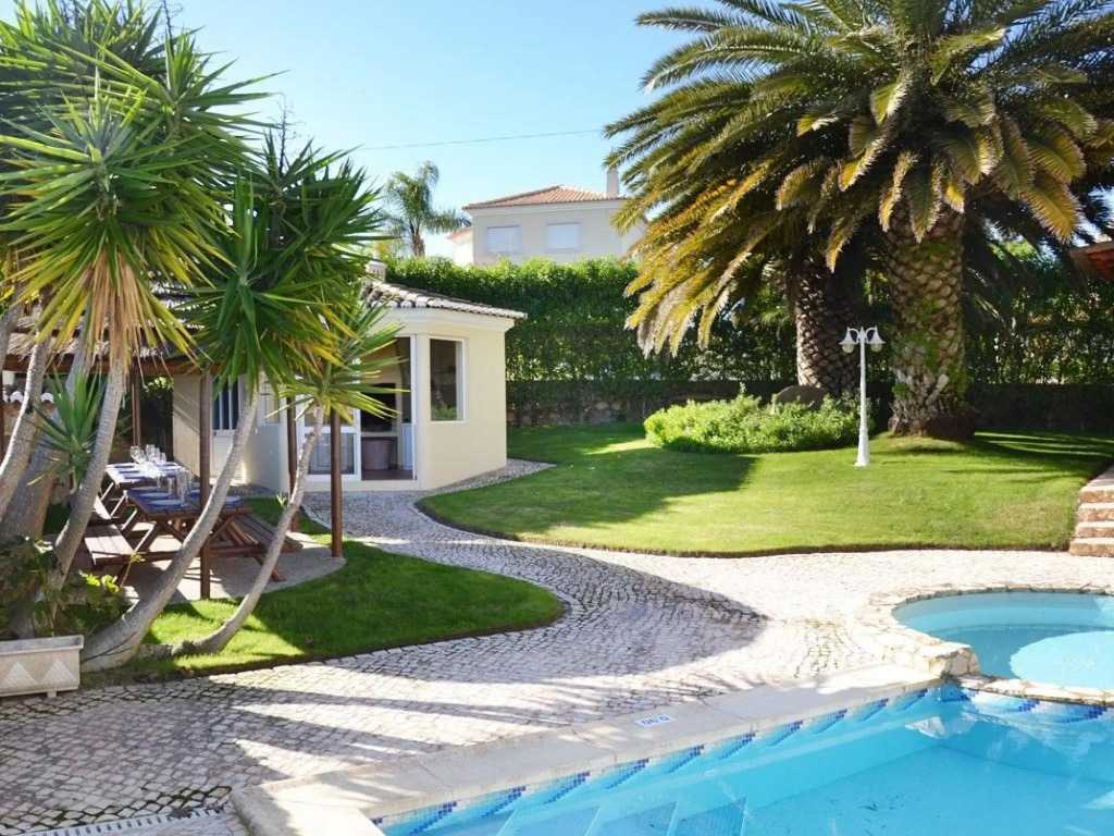 Villa Atlas (AL) in Lagos