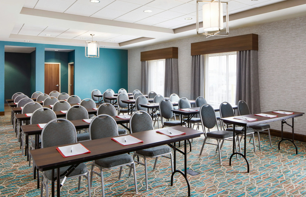 Hampton Inn & Suites Chicago/Waukegan