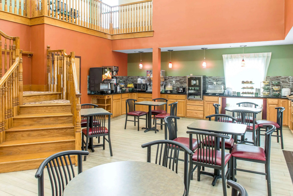 Quality Inn & Suites Columbus West - Hilliard