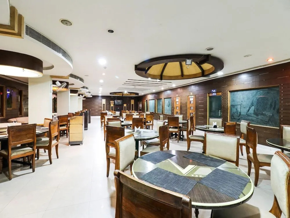 Capital O 38707 Vijetha Inn
