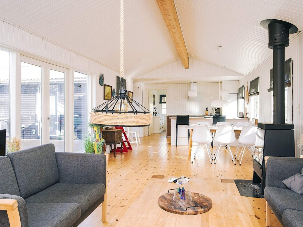 6 Person Holiday Home in Grevinge