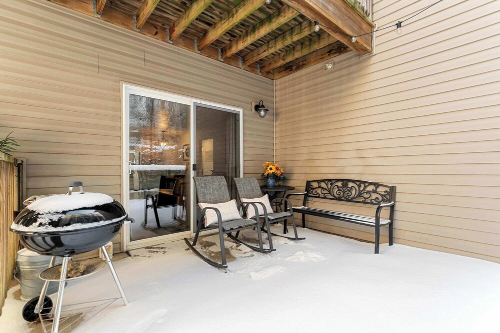 Ashleys Charming Chalet