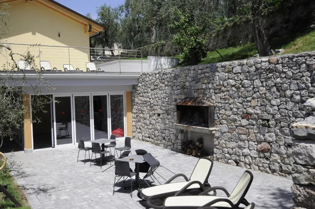 Casa Guarnati Lake View Apartments