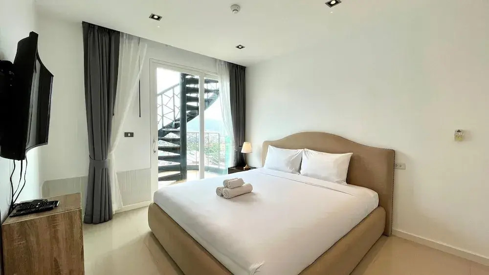 Emerald Terrace Patong