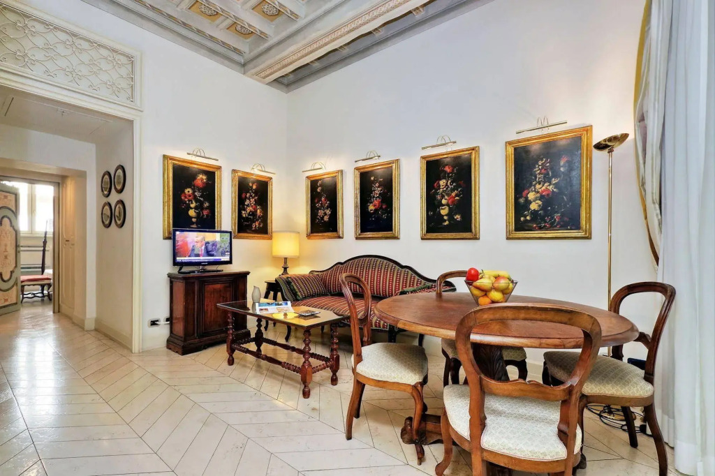 Rome Unique Spanish Steps Apartments