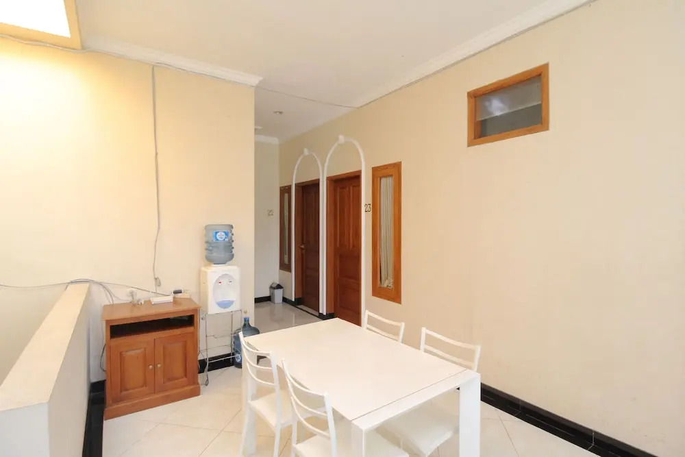 Airy Syariah Manahan Bangau Enam 8 Solo