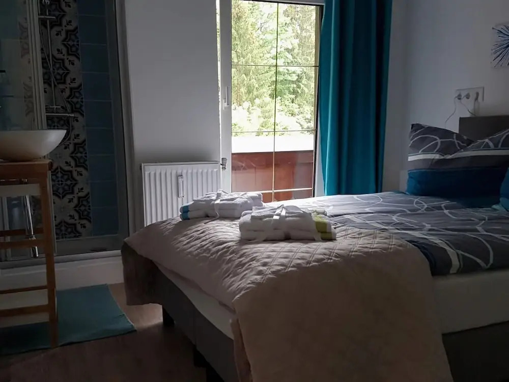 Apartment in Dorfzentrum Near Lake
