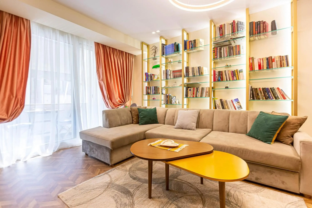 Lovely 2-bedroom apt in the center of Tirana city
