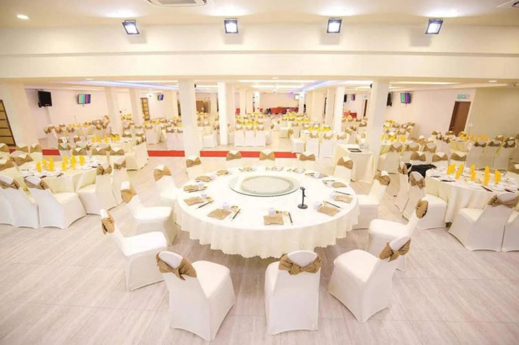 Angsoka Hotel