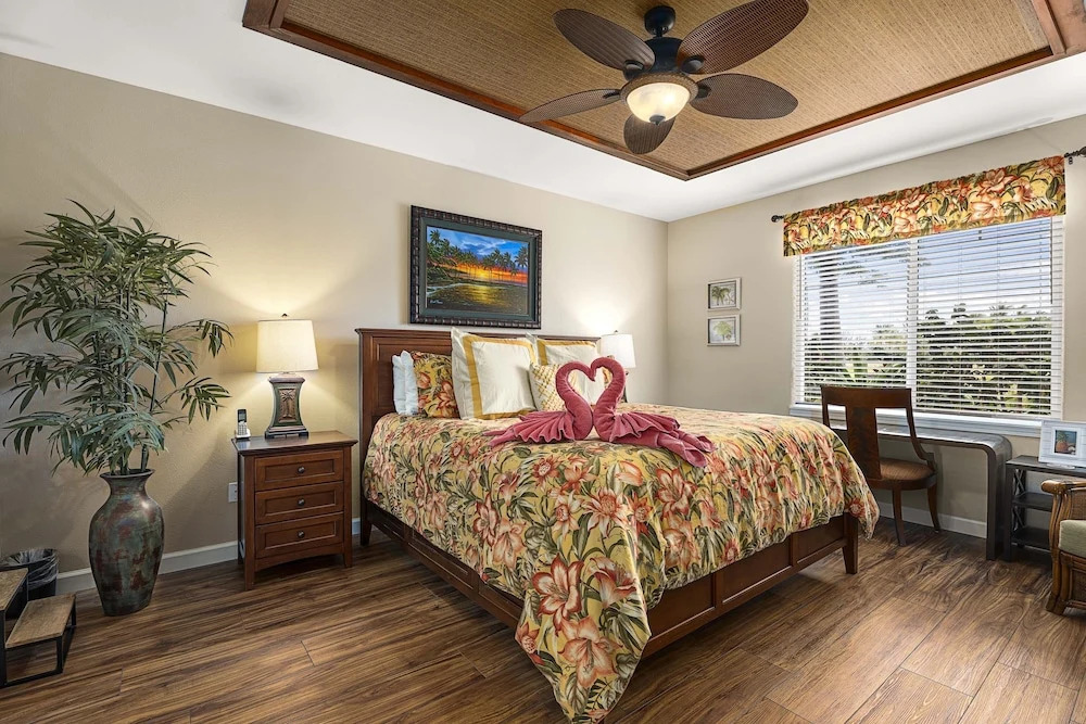 Waikoloa Beach S O2 2 Bedroom Condo by RedAwning