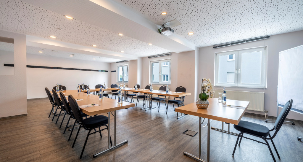 PLAZA INN Stuttgart Airport Messe