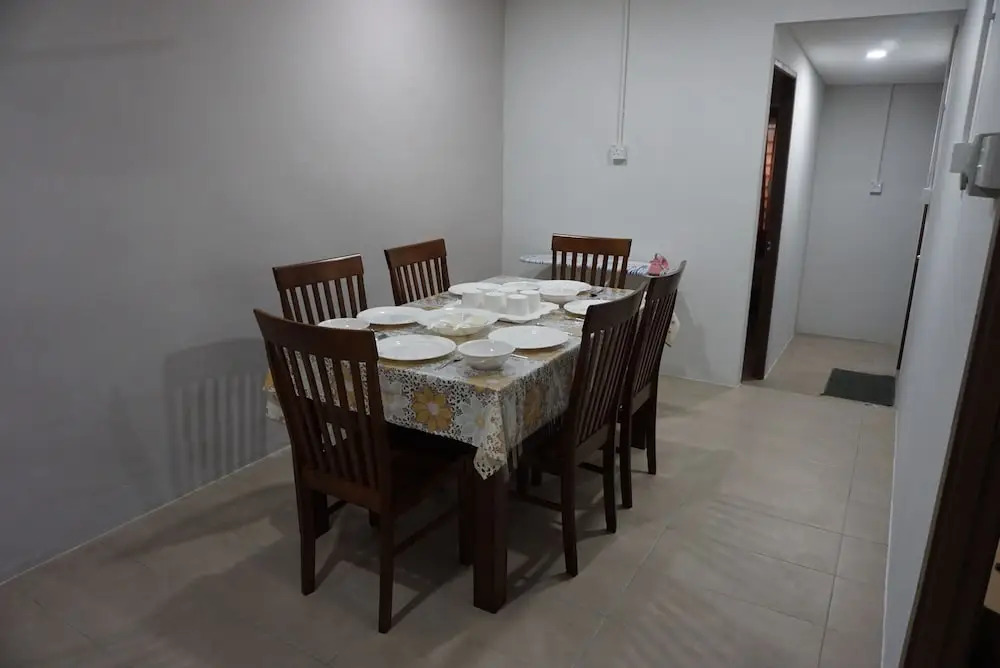 Sakura Bandar Semariang Guest House