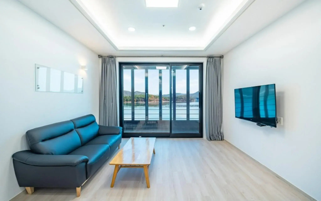 Yeosu K Park Pension