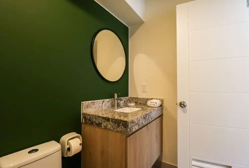w Enchanting 2BR in the Heart of Miraflores