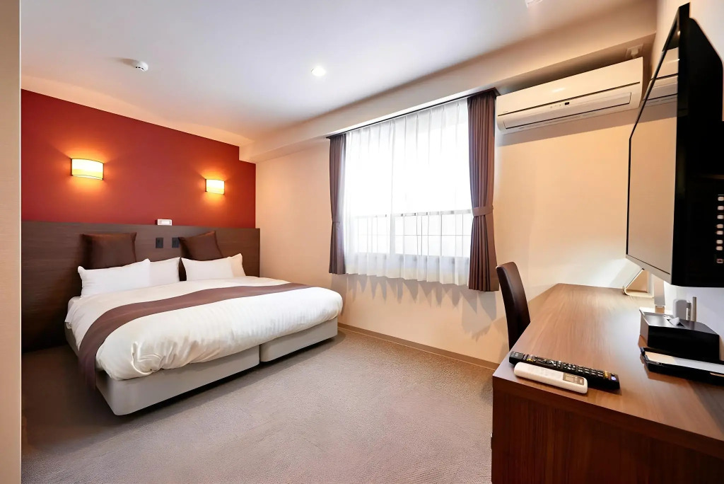 Hotel KAN-RAKU Saitama Honjo-Waseda Hinoki No Yakata