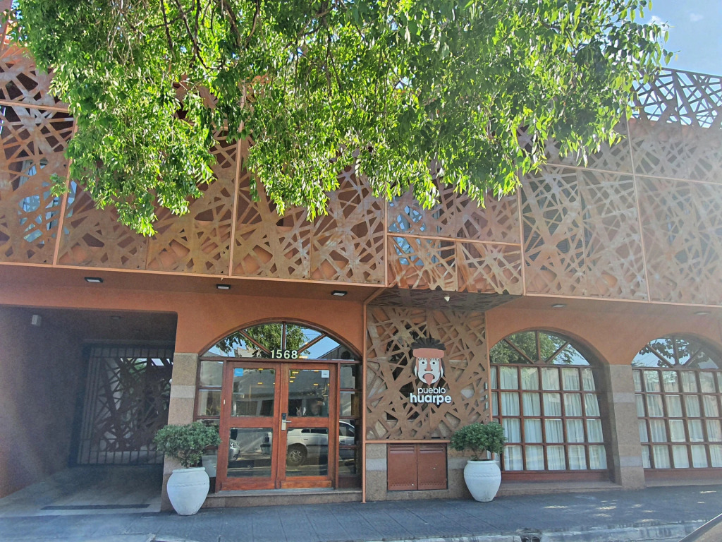 Hotel Pueblo Huarpe