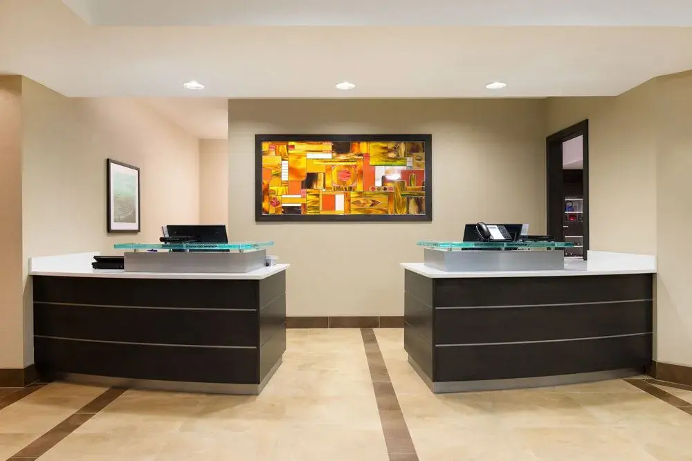 Candlewood Suites Columbia Hwy 63 & I-70 by IHG