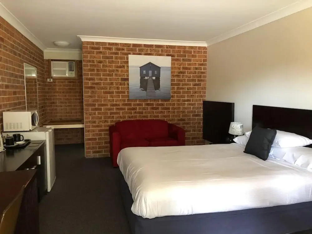 Lake Macquarie Motor Inn