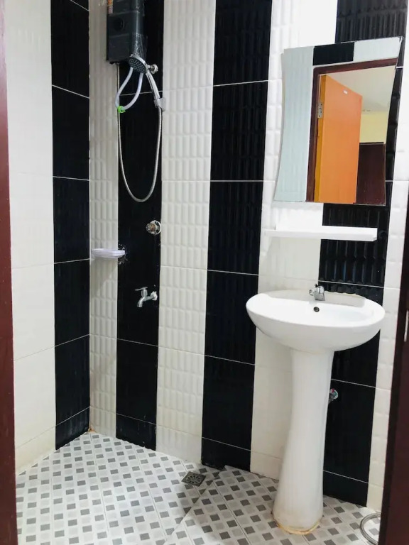 Royal Star Suites pattaya