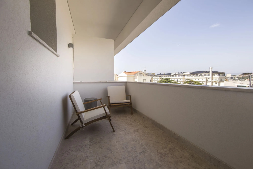 Somewhere - Estoril Guesthouse
