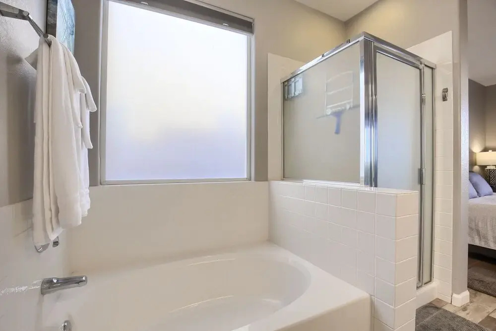 Nevada Elegance Newly Upgraded, 20 min From Strip!