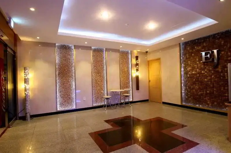 Goodstay EJ Hotel