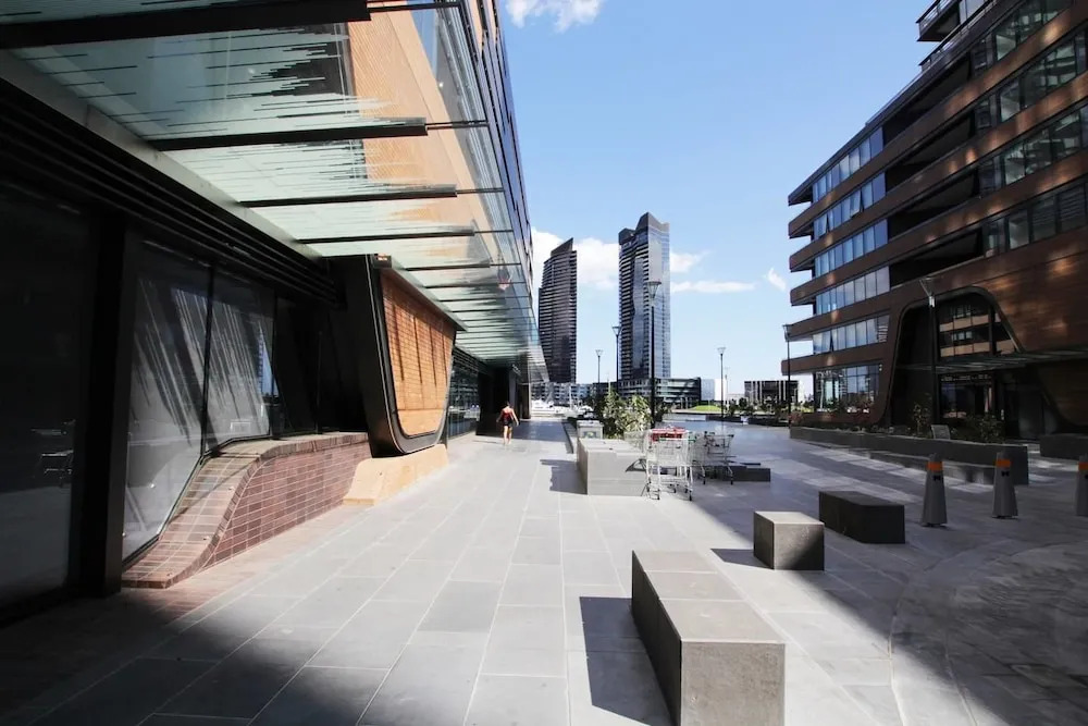 21 Docklands