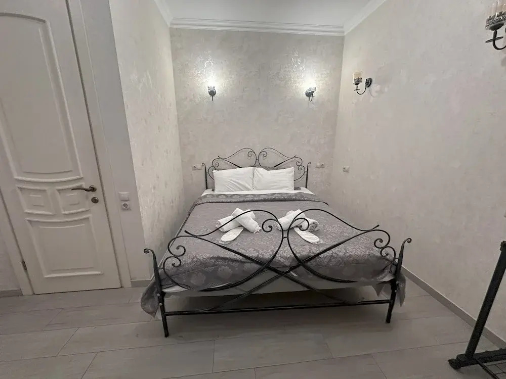 Silver 44 Hotel