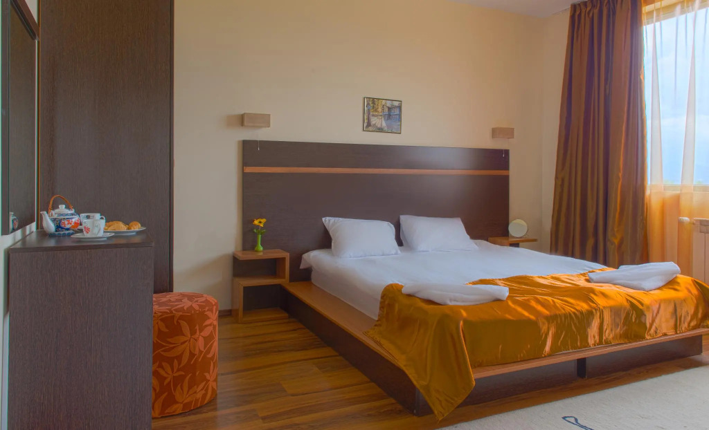 St George Ski & Holiday - Half Board & All Inclusive