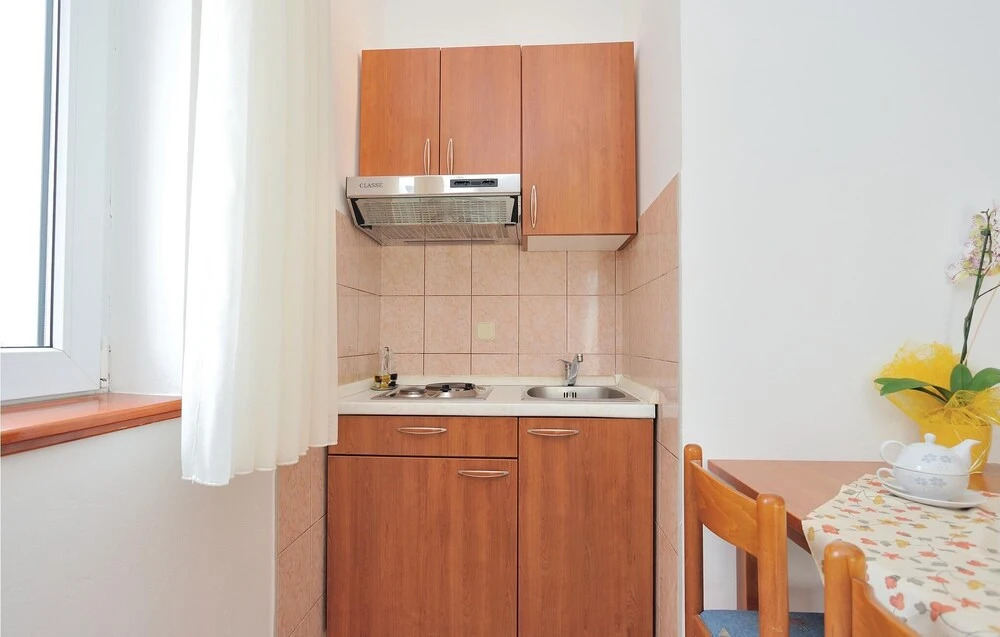 Nice Home in Privlaka With Wifi and 1 Bedrooms