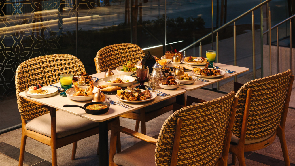 Отель InterContinental Residences Dubai Business Bay by IHG