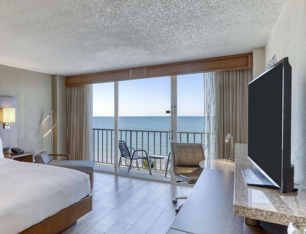 DoubleTree Beach Resort by Hilton Tampa Bay - North Redington Beach