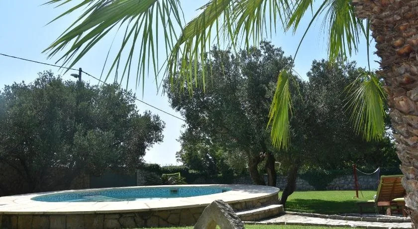 Garden Oasis Pool Villa