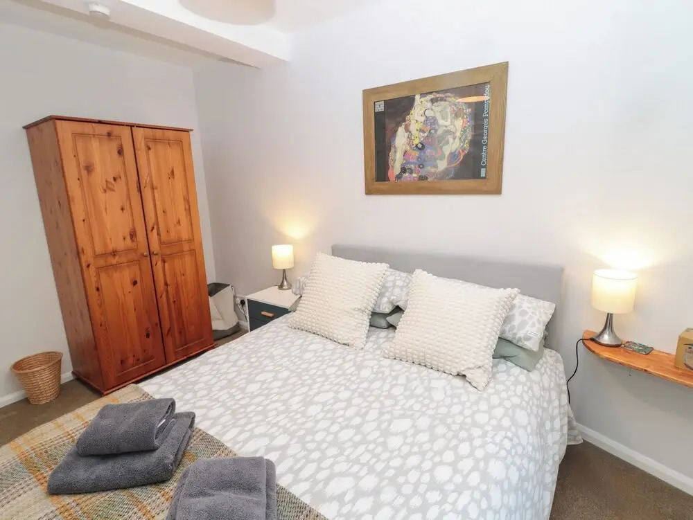 60B Castlegate