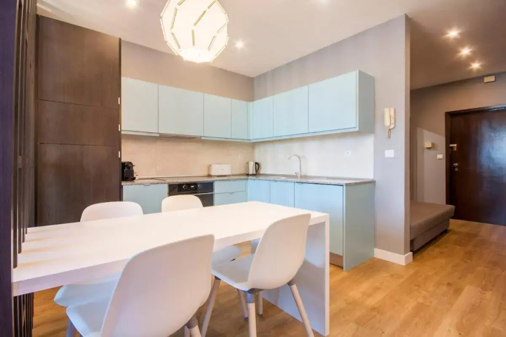 NEW! Apartamento Galé (wifi, estacionamento, elevador) 418