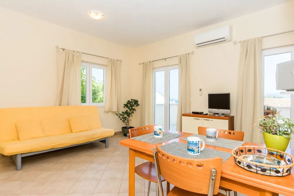 Apartments Dadic
