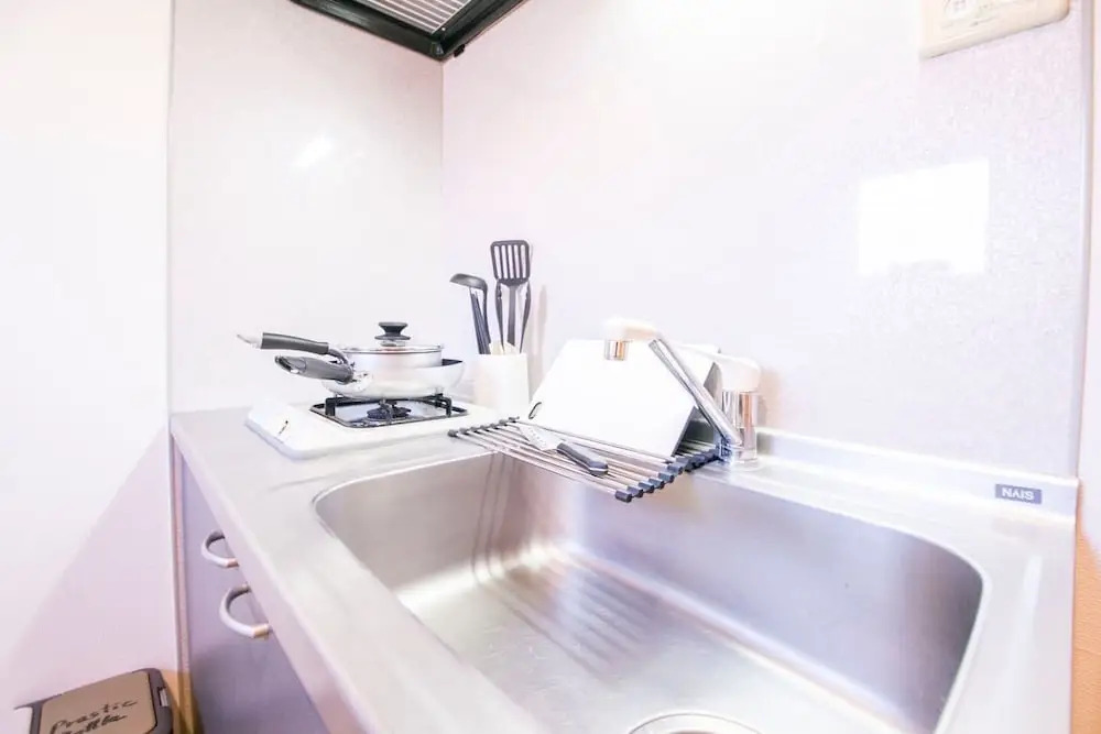 Residential Hotel Amika-F Sangenjaya 303