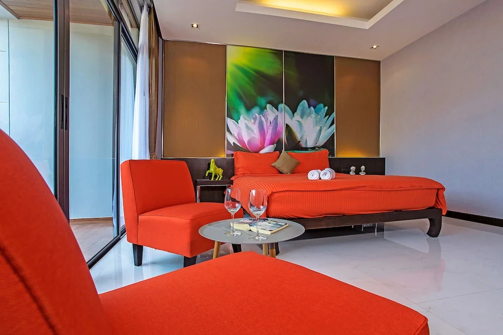 Equilibrium Rawai Villa - 4 Bed