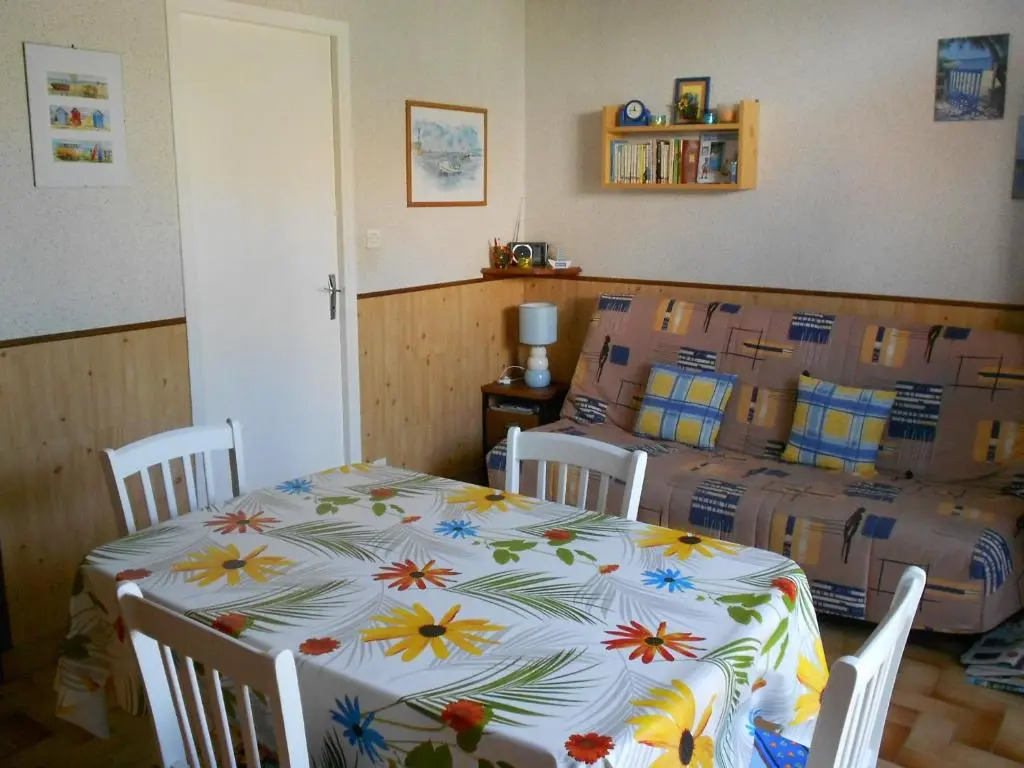 Maison La Faute-sur-Mer, 1 pièce, 4 personnes - FR-1-476-9