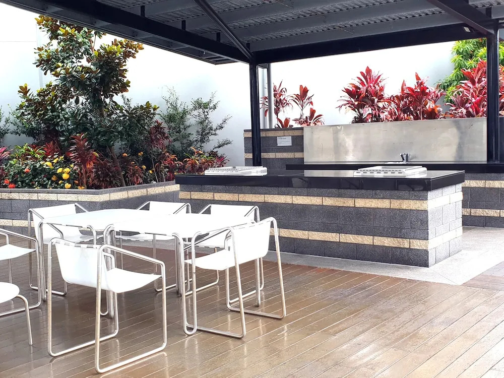 Sealuxe Suites - Central Surfers Paradise