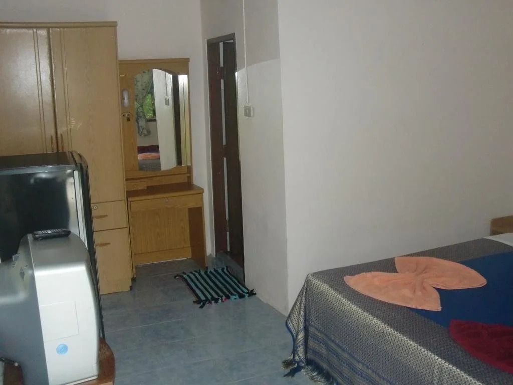 Anawin Bungalows