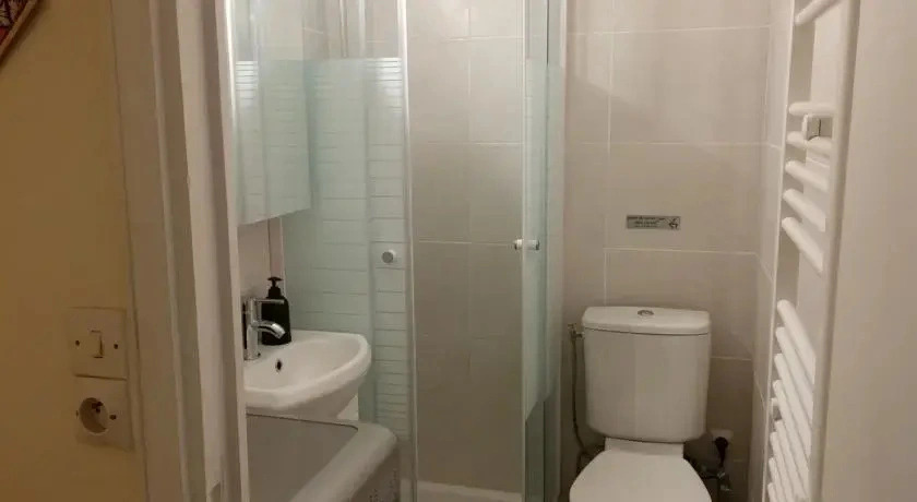 Thorigny Apartment
