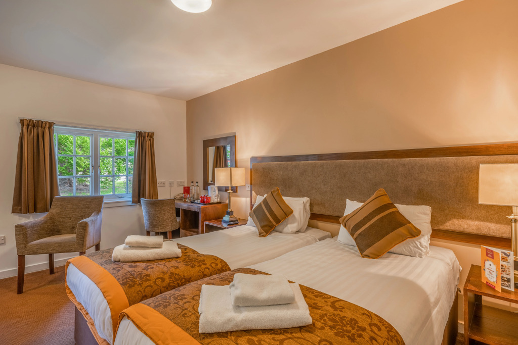 Muthu Newton Hotel