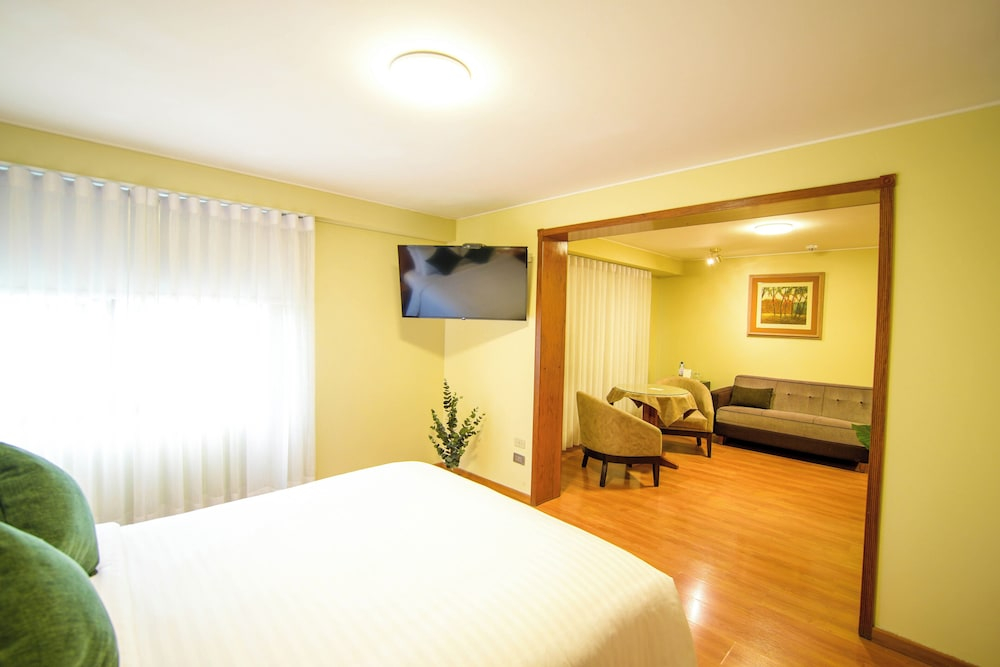 Hotel Britania San Borja