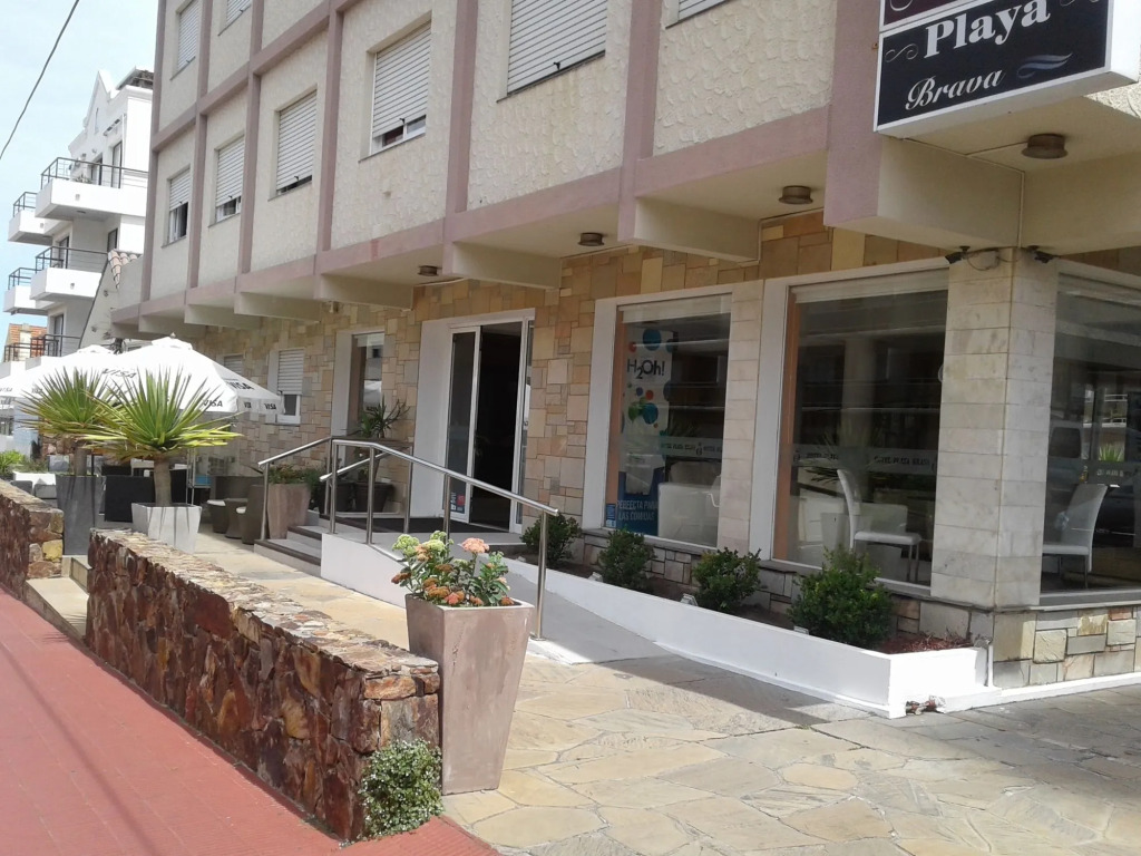 Hotel Playa Brava