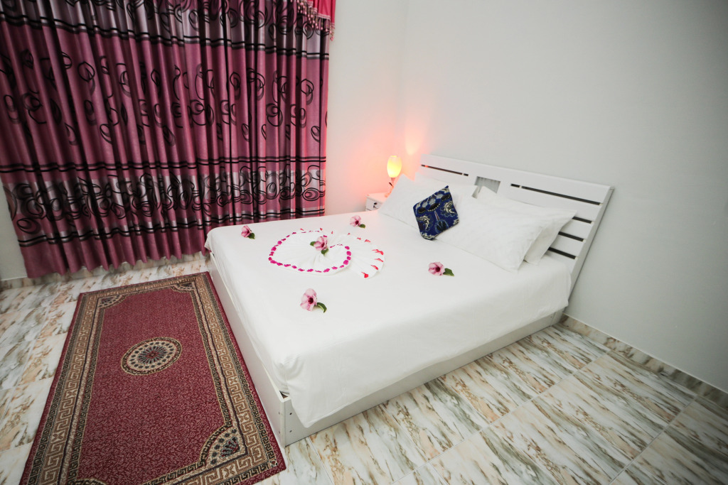 Huvadhoo Inn