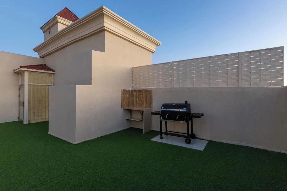 Alfaswal Alarbaah Serviced Apartment